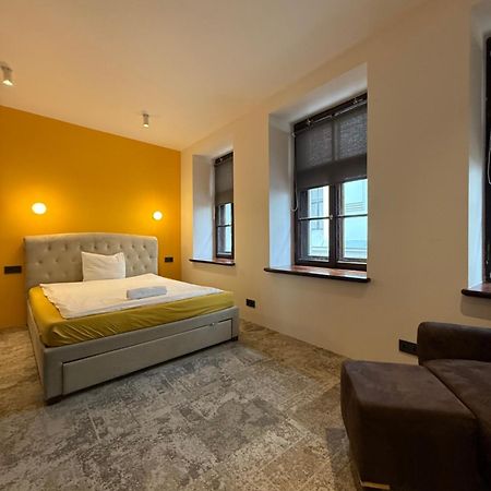 Lovely Two Bedroom In The Old Town Ryga Zewnętrze zdjęcie