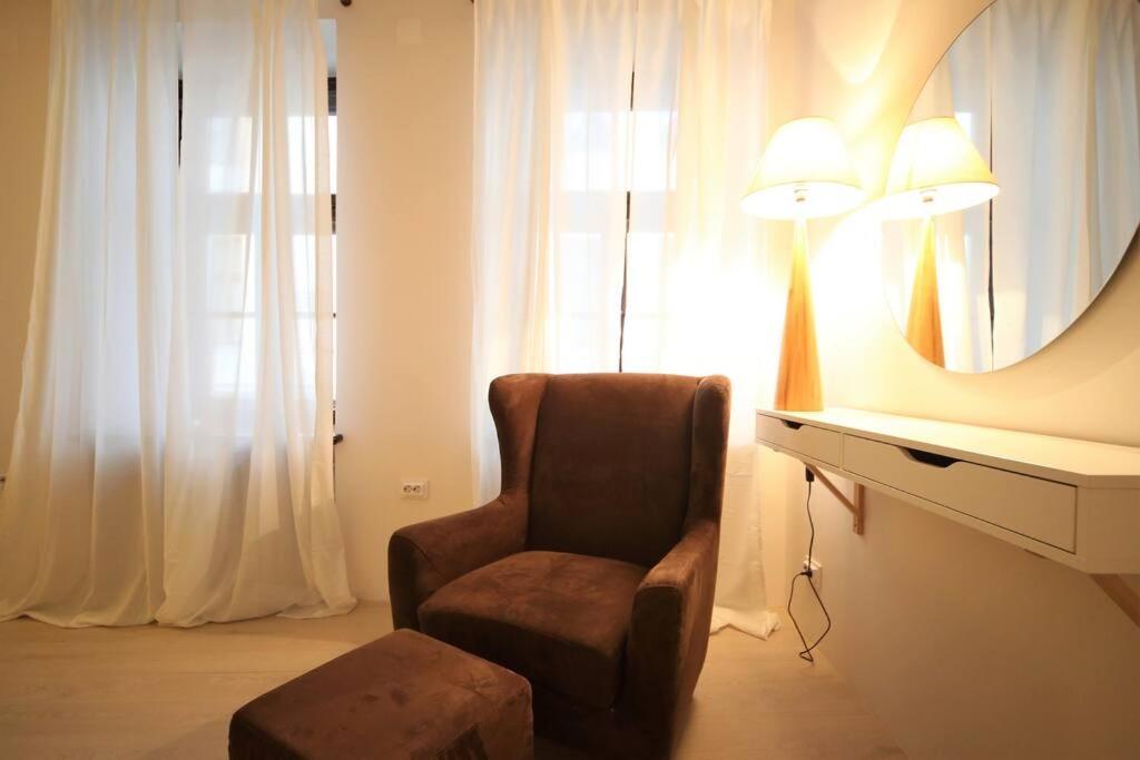 Lovely Two Bedroom In The Old Town Ryga Zewnętrze zdjęcie